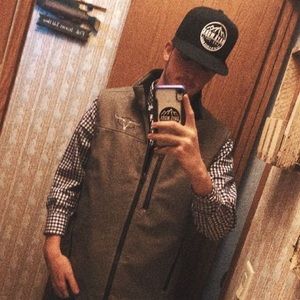 Meet your Posher, Jaymes